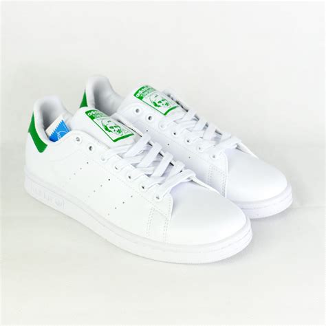 Adidas stan smith Pakistan price